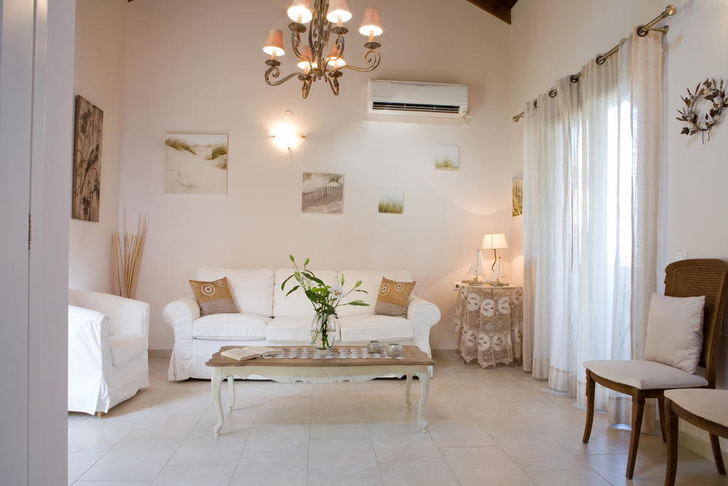 Kores Villas Nydri  Kamer foto
